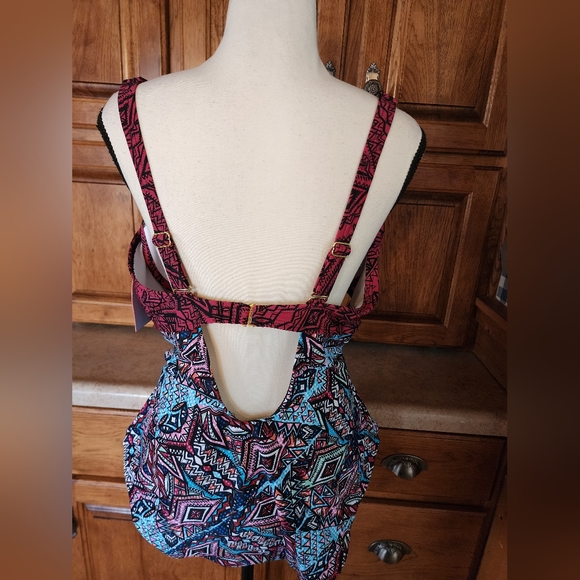 Swimsuits For All Cut Out Aztec Pattern Plus Size 22 NWT - Picture 13 of 13
